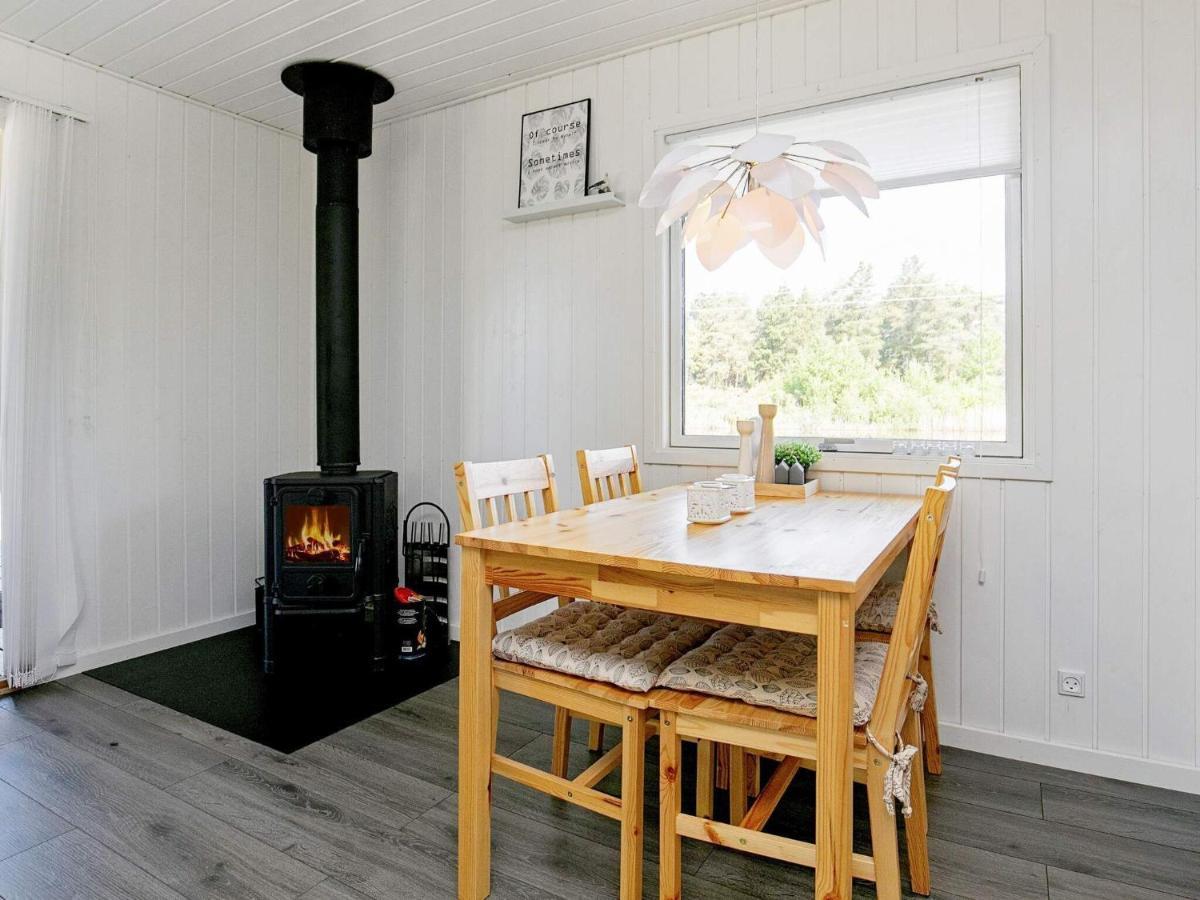 4 Person Holiday Home In L S Laeso Extérieur photo